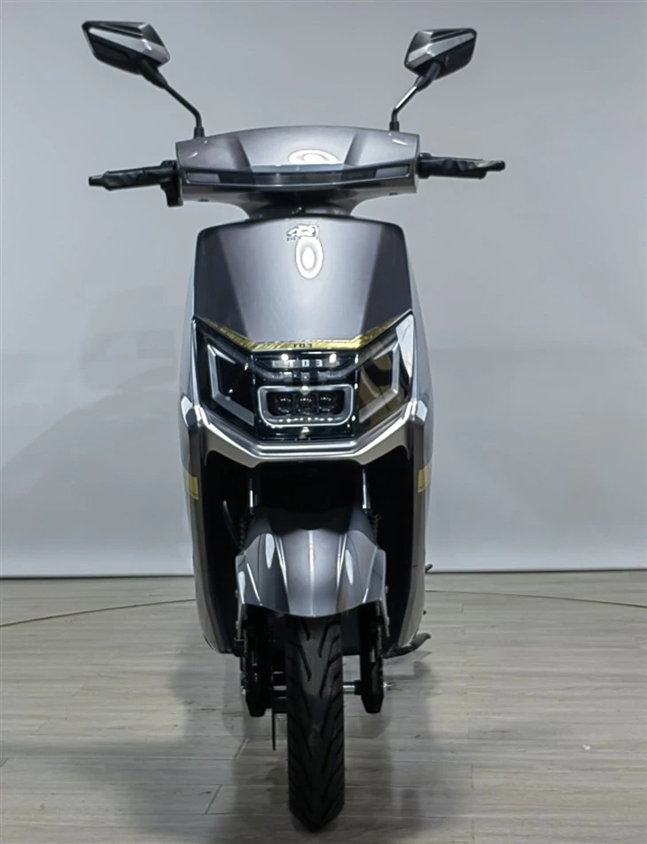 1200w Motorbike Electric Hot Sale Motor Scooter Adults 1200w Motorbike Electric Hot Sale Motor Scooter Adults