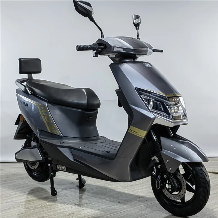 1200w Motorbike Electric Hot Sale Motor Scooter Adults 1200w Motorbike Electric Hot Sale Motor Scooter Adults
