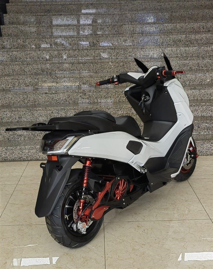 1500W Brushless Electric Motorcycle 1500W Brushless Electric Motorcycle
