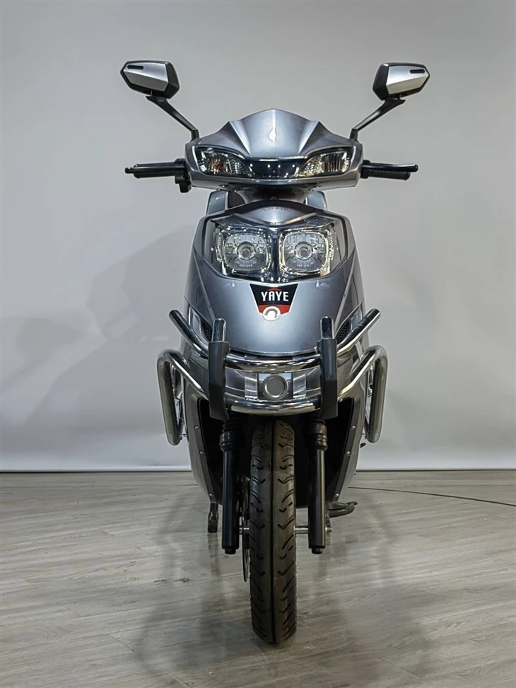 Electric Motorcycle Silver Electric Motorcycle Silver