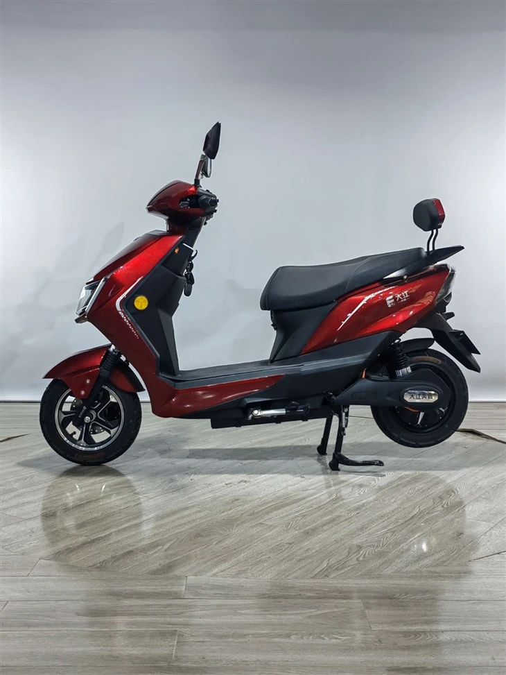 Stylish LED Light Electric Motorcycle